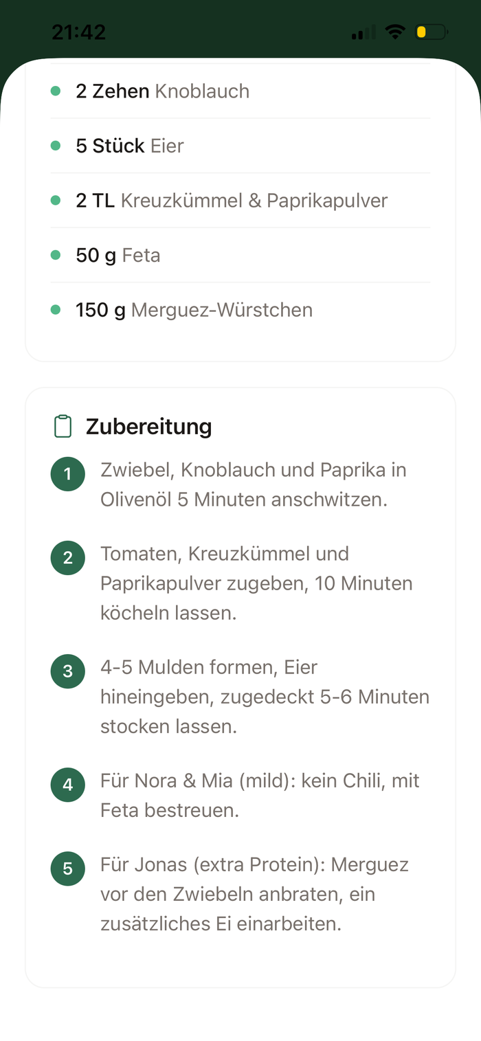 PrepFam Shakshuka-Rezept mit einer milden Variante für Nora & Mia und einer extra-proteinreichen Variante für Jonas